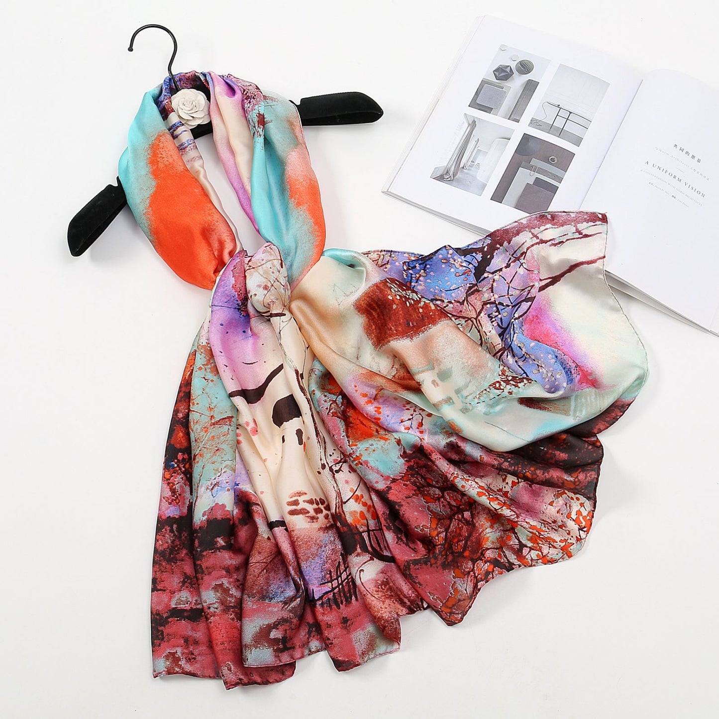 Min Luxury Silk Scarf