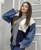 Javiour Smiley Oversized Pullover