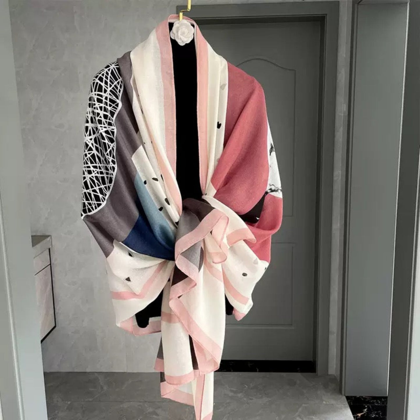 Lightweight cotton stole with abstract hearts and pastel shades