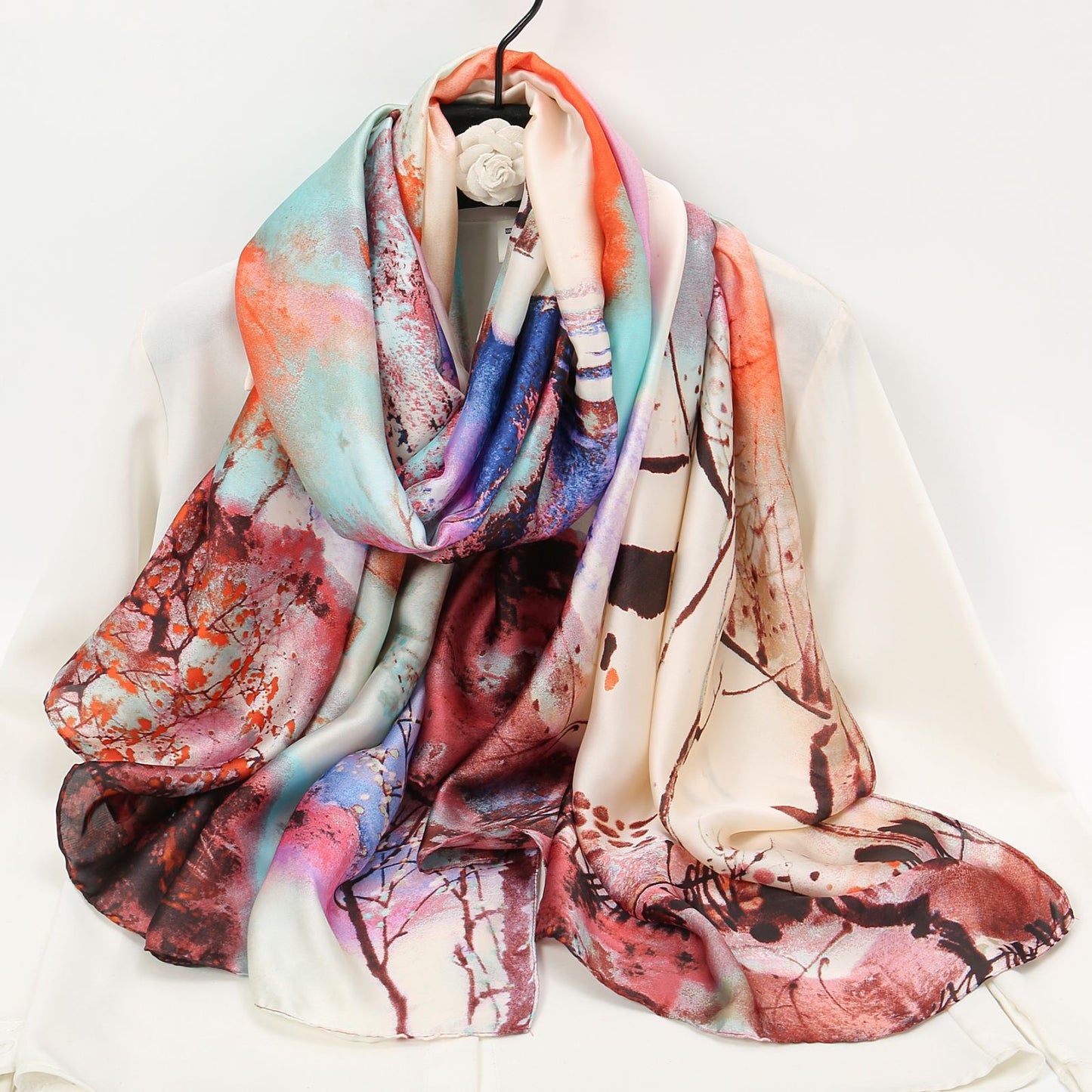 Min Luxury Silk Scarf