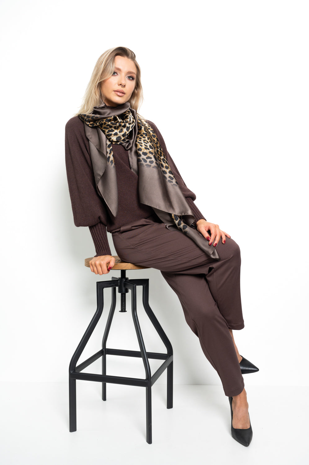 Leopard Whisper Stole