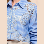 Flantis Striped Lacework Crop Shirt