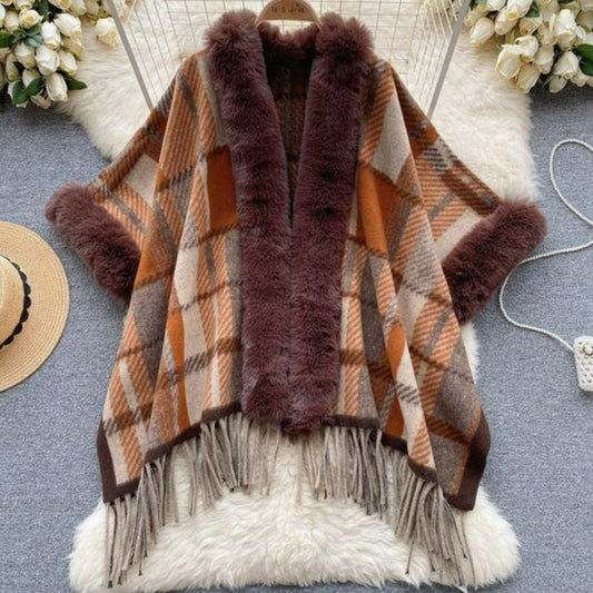 Cayman Premium Winter Capes With Fur Detailing