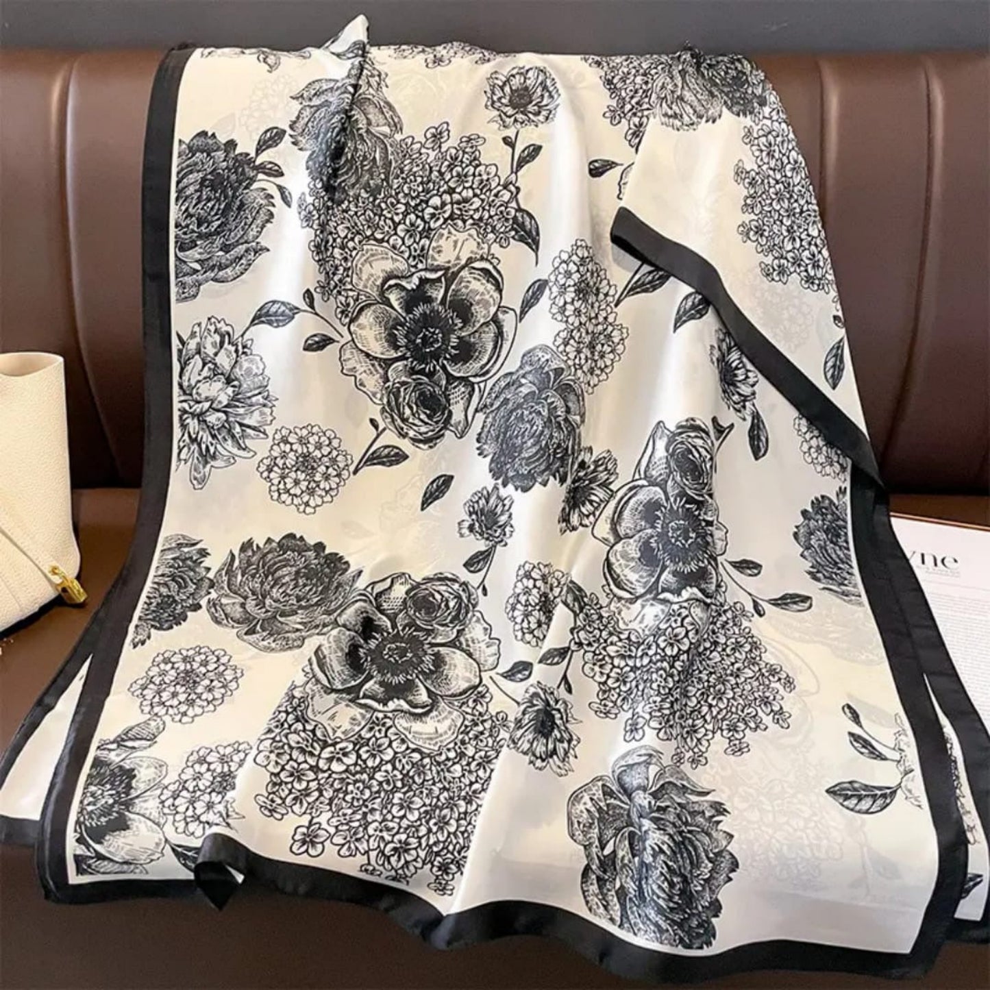 Miss Elegant Floral Silk Scarf