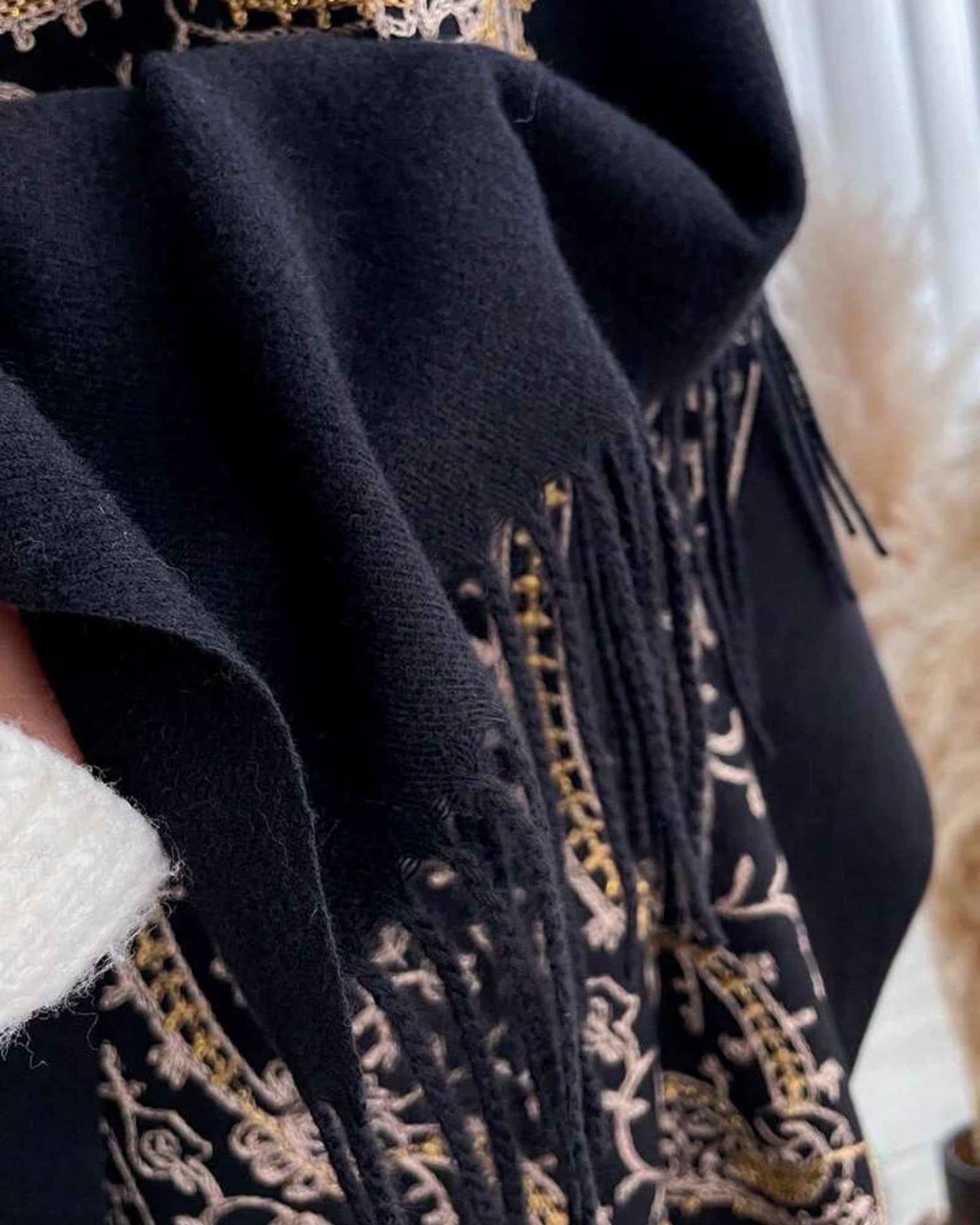 Regal Noir Embroidered Winter Stole