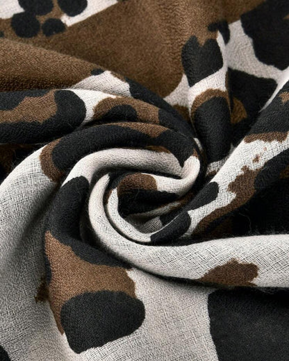 Soft cotton stole with leopard pattern and color block
